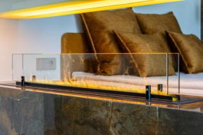 Fortune Apartments - City Center with Fireplace, Contactless
